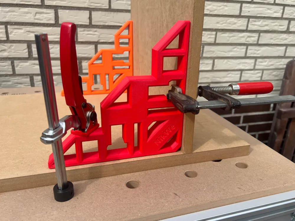 L Köşe Sabitleyici